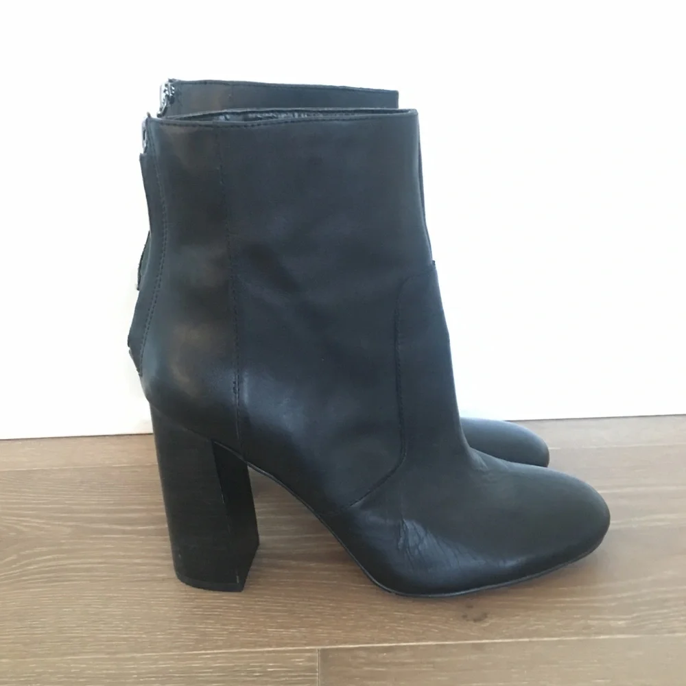 French Connection Capella Boot - Picture 2 of 9